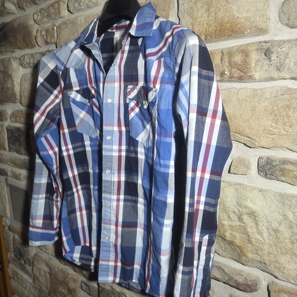 Levi's Blue Plaid Men's Button-Down Shirt - Picture 2 of 6